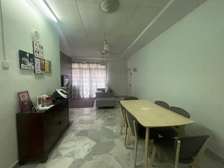 Kesuma Apartment Bandar Kinrara Bk3 1 Puchong For Sale Rm290 000 By Anwar Hussin Edgeprop My