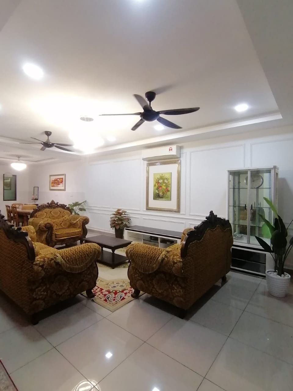 FULLY FURNISHED 2 STOREY LINK HOUSE CASIRA 2