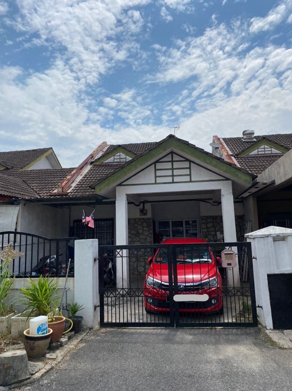 Teres Setingkat Jalan Melati Sari, Sg Buaya for Sale @RM290,000 By 