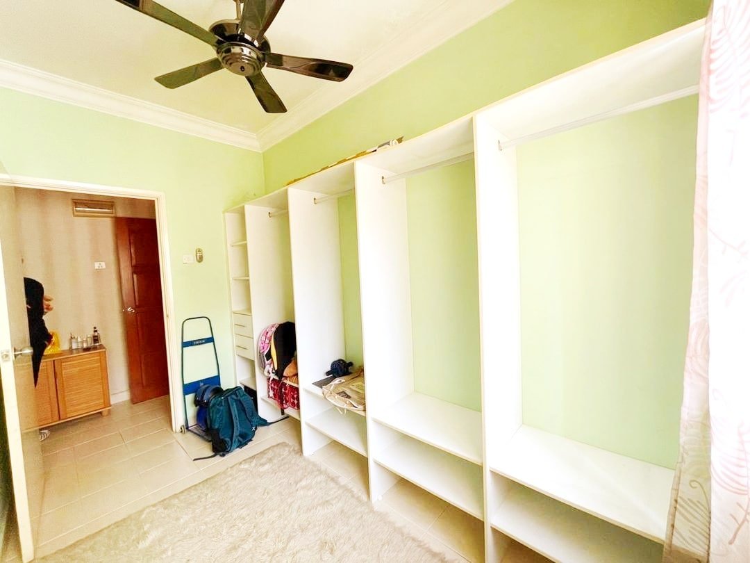 Serdang Villa Apartment Seri Kembangan For Sale Rm430 000 By Liz Hassan Edgeprop My