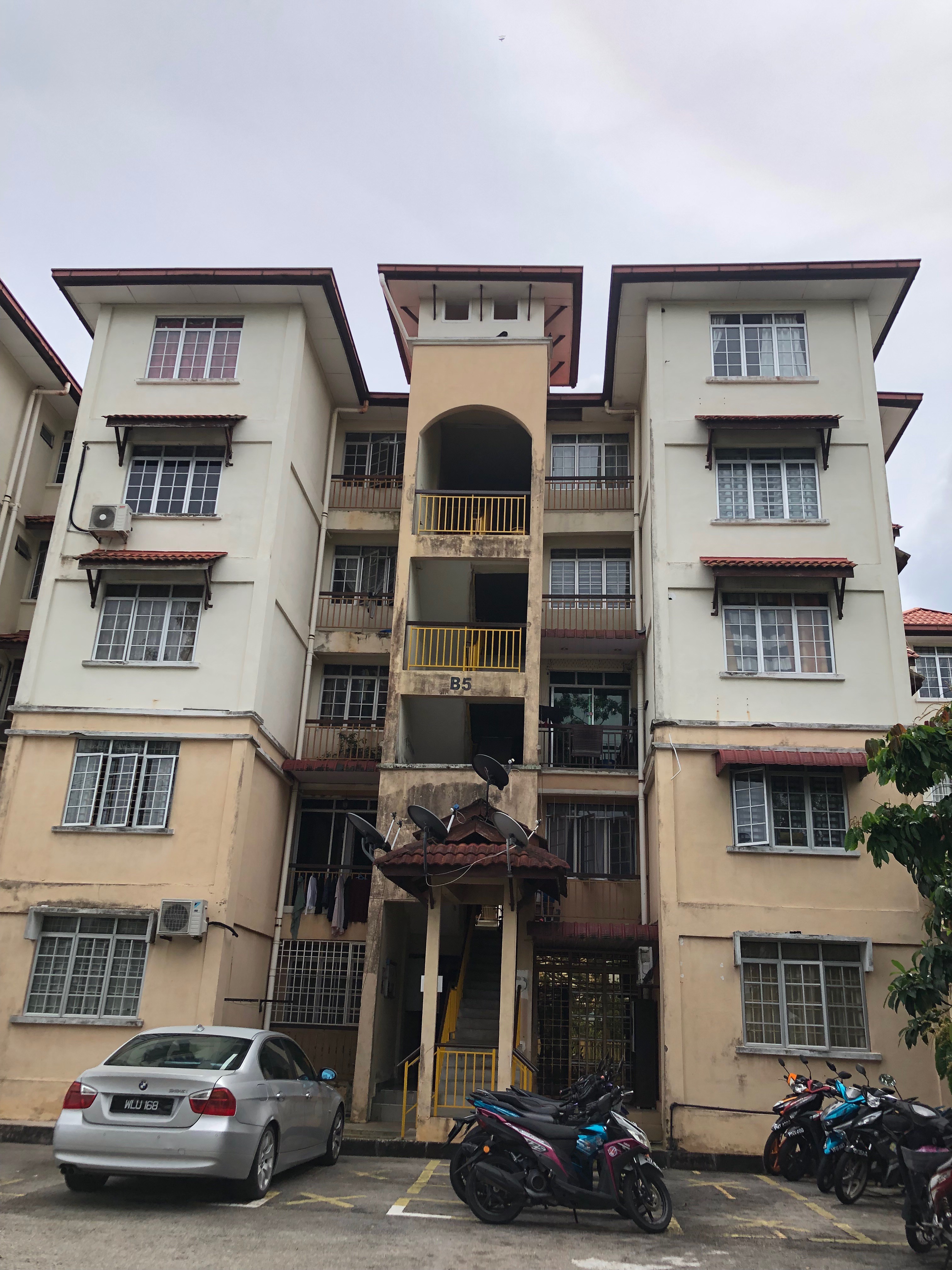 Pangsapuri Pesona Taman Pauh Jaya For Sale For Sale Rm230 000 By Daniyal Ariffin Edgeprop My