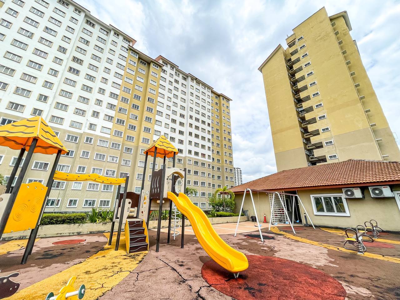 Near Lrt Cheras Putra Suria Residensi Kuala Lumpur For Sale Rm370 000 By Nor Asyikin Edgeprop My
