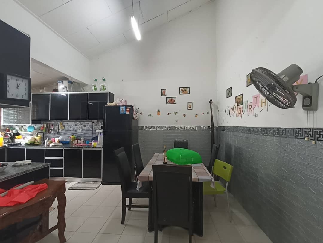 Special 1.5 Storey 22 x 75 for Sale 