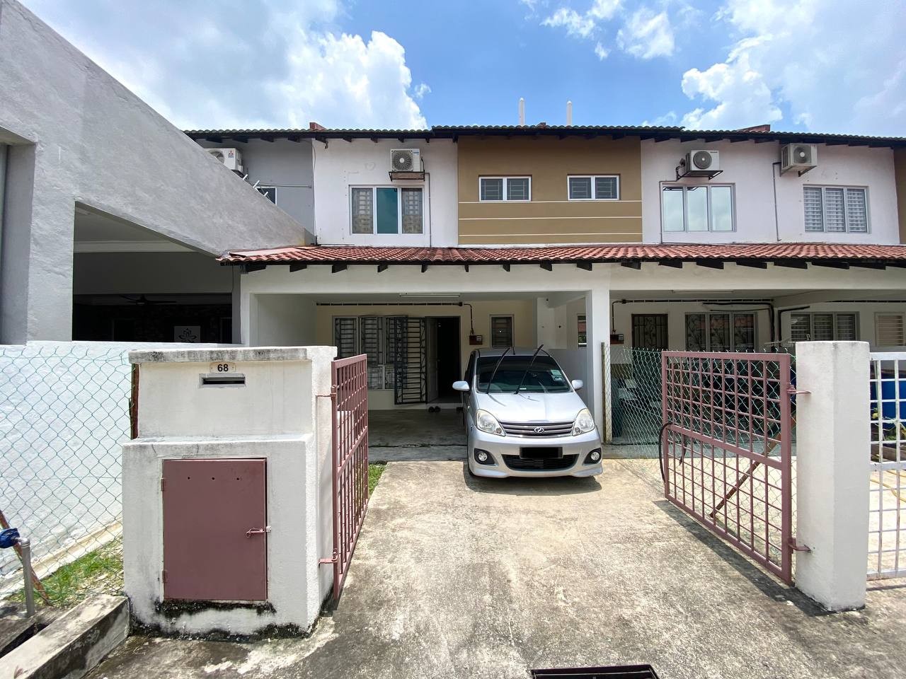 RENOVATED & EXTENDED Double Storey Terrace House SP8 Bandar Saujana Putra Selangor
