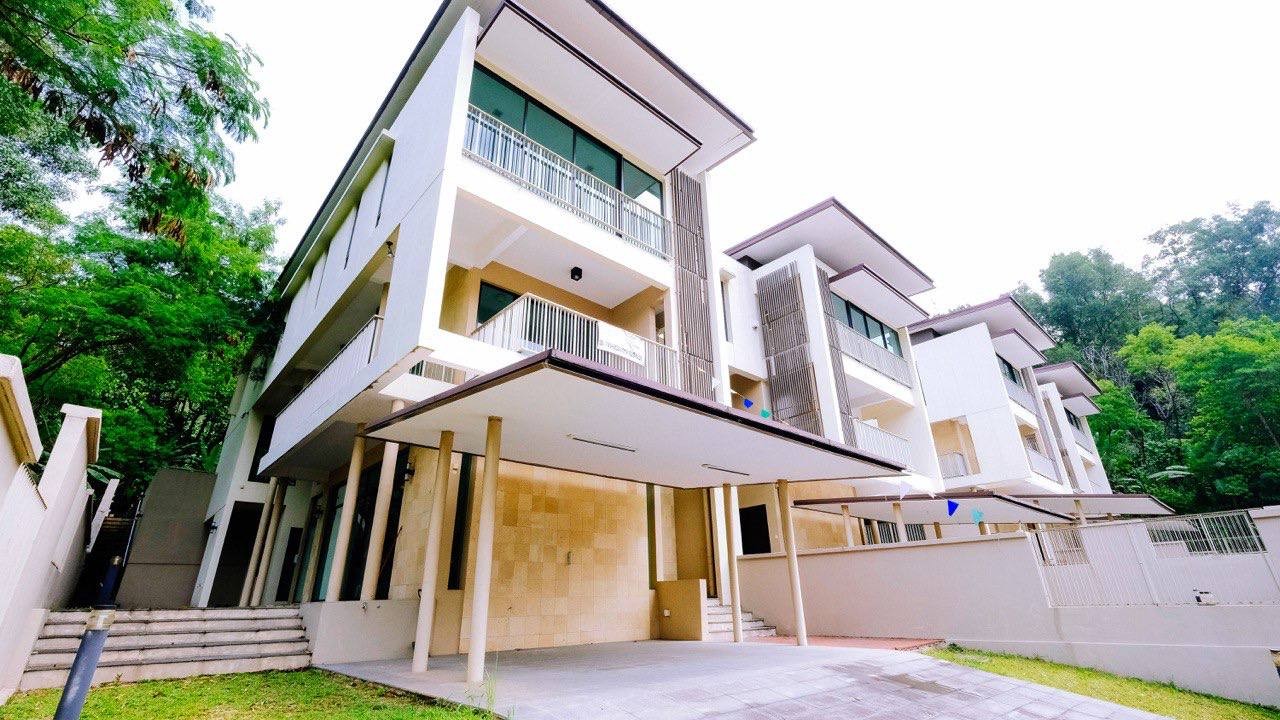 GOOD CONDITION 3 Storey Semi-D House Jalan Riana Ukay Ukay Perdana Ampang Selangor