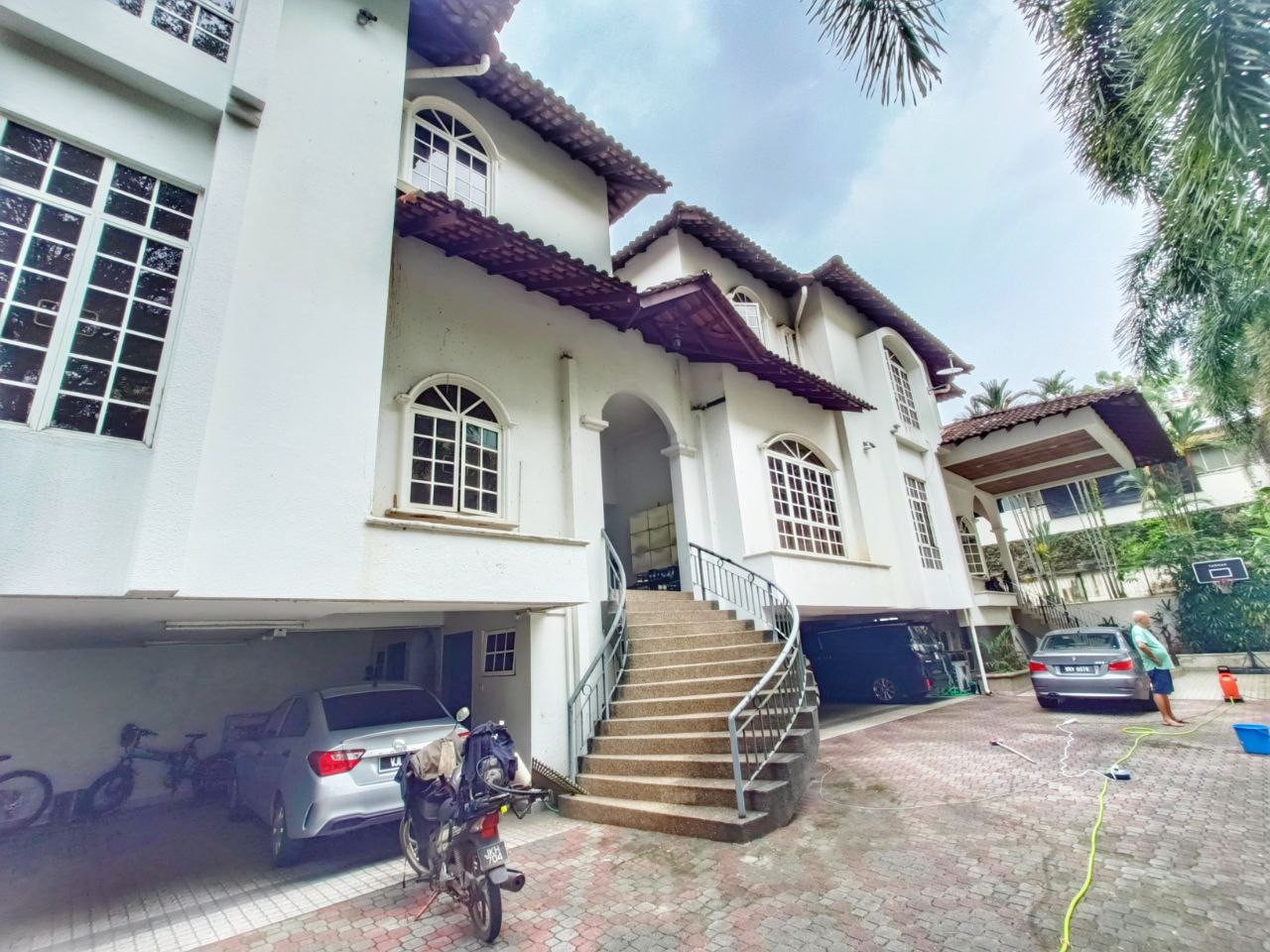 2 UNIT BUNGALOW IN ONE LAND, PRESTIGE LOCATION 2 Storey Bungalow House Bukit Tunku Kuala Lumpur Kenny Hills Kuala Lumpur