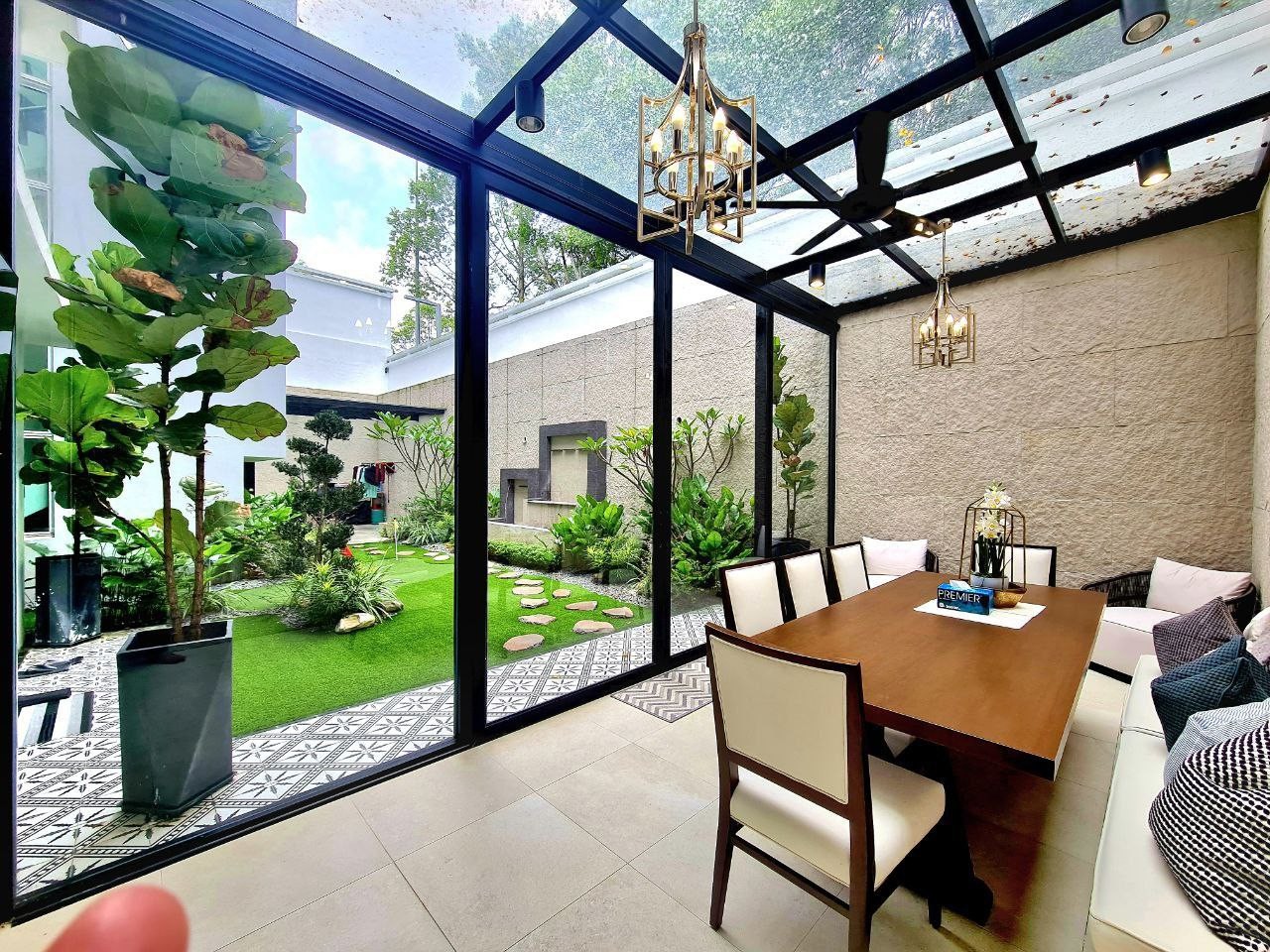 2 MILLION FULLY RENOVATED 3.5 Storey Twin Courtyard Villa Terrace House Contours Taman Melawati Selangor
