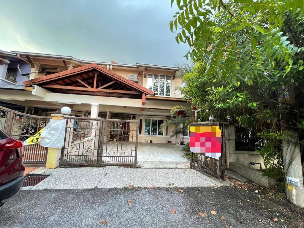 CORNER LOT, FULLY EXTENDED Double Storey Terrace House Taman Dagang Avenue Ampang Selangor