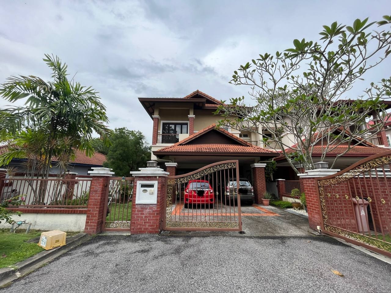 END LOT, FULLY RENOVATED 2 Storey Semi Detached House Tropicana Golf & Country Resort Petaling Jaya Selangor