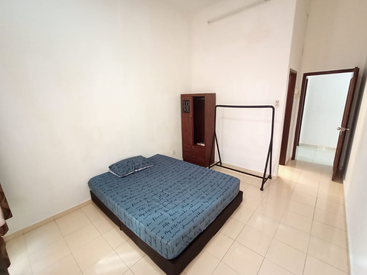 University Green Apartment Bukit Beruang, 24hr Security Move In Condition, MMU Melaka For Rent RM1,050 (CHAN 0105280170)