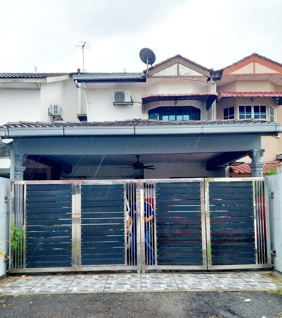 2 Storey Terrace House Taman Jasmin, Kajang.