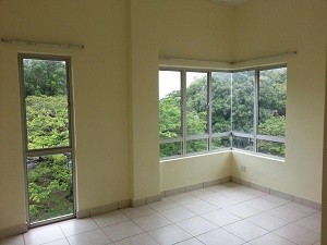 Corner Lakes Condominiums Freehold Persiaran Anggerik Vanilla Kota Kemuning Seksyen 31 Shah Alam With Lift For Sale