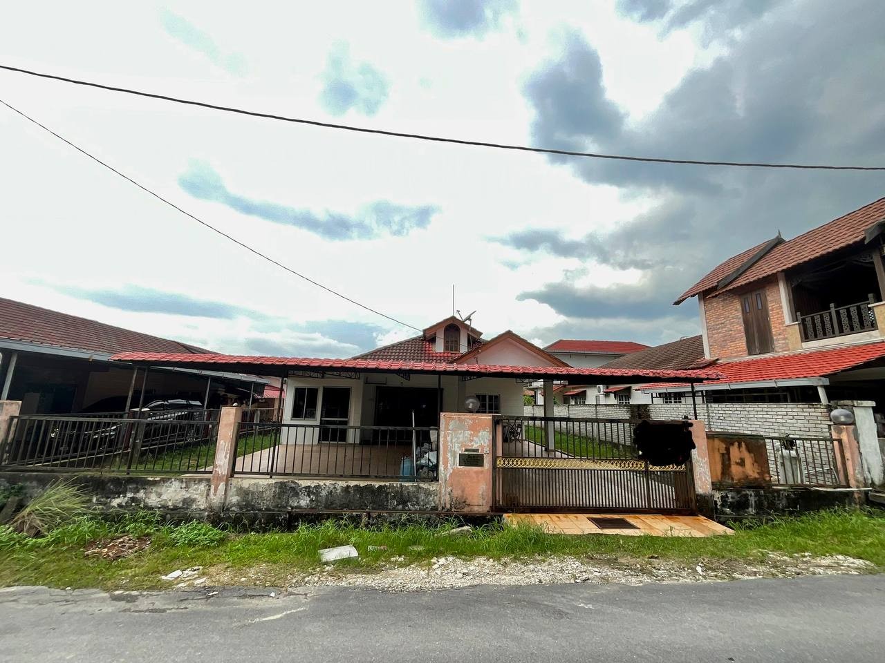 LARGE LAND AREA Kampung Melayu Shah Alam 1 Storey