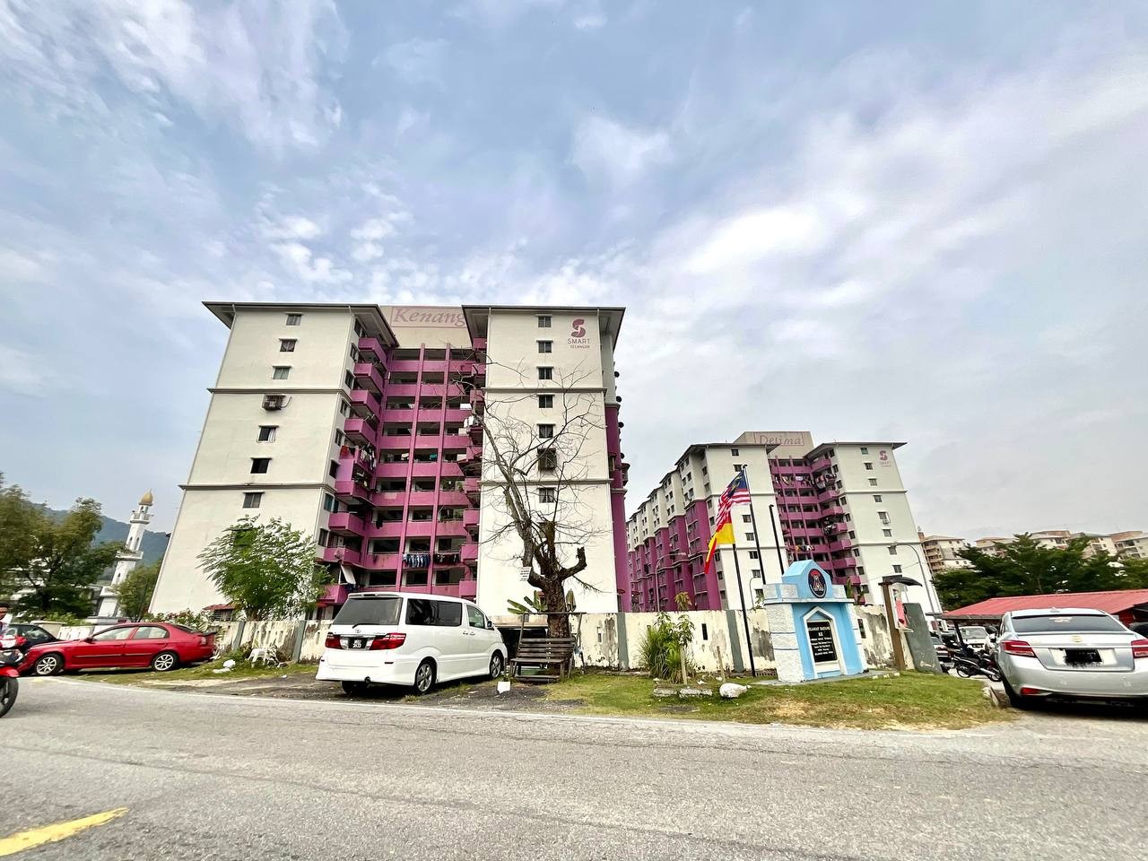 LOW COST Apartment Kenangan Taman Teja Rawang