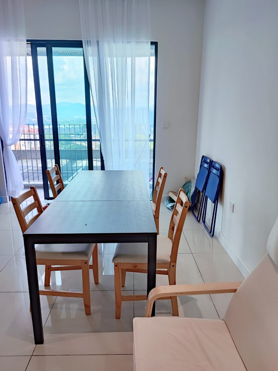 Partial furnished with aircond Unio Residence Kepong Metro Prima Near Mrt station jinjang