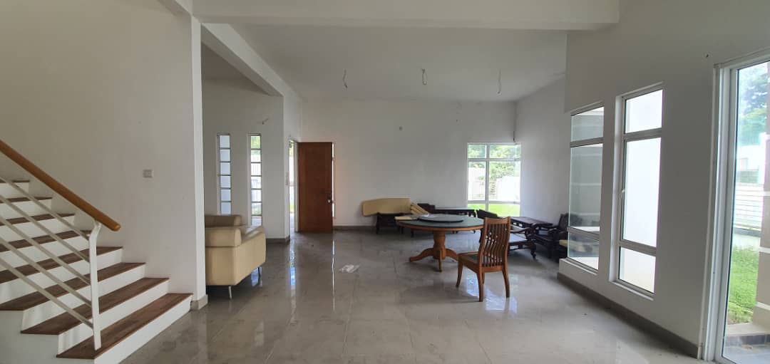 42x112sqft Semi-D Greenhill Residence, U10 S. Alam for Sale 