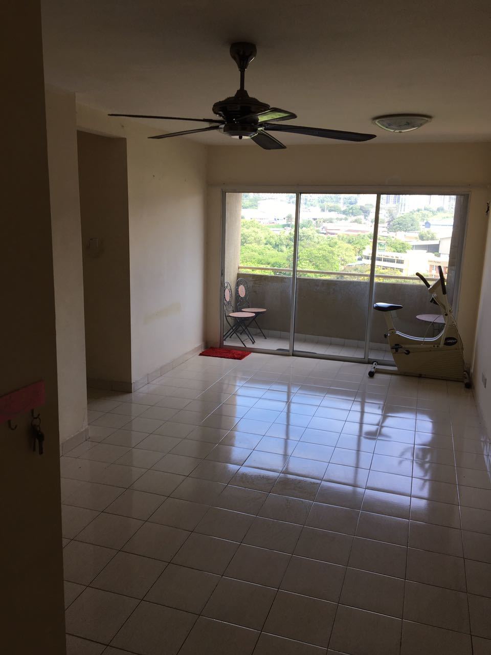 [PARTIALLY FURNISHED] CONDO for Rent MAGNA VILLE