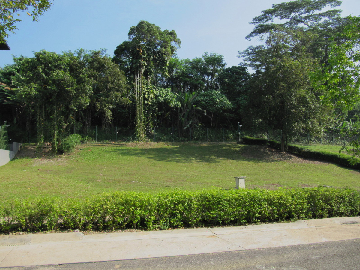 Bungalow land at The Royale Taman Segar Perdana, BELOW MARKET PRICE
