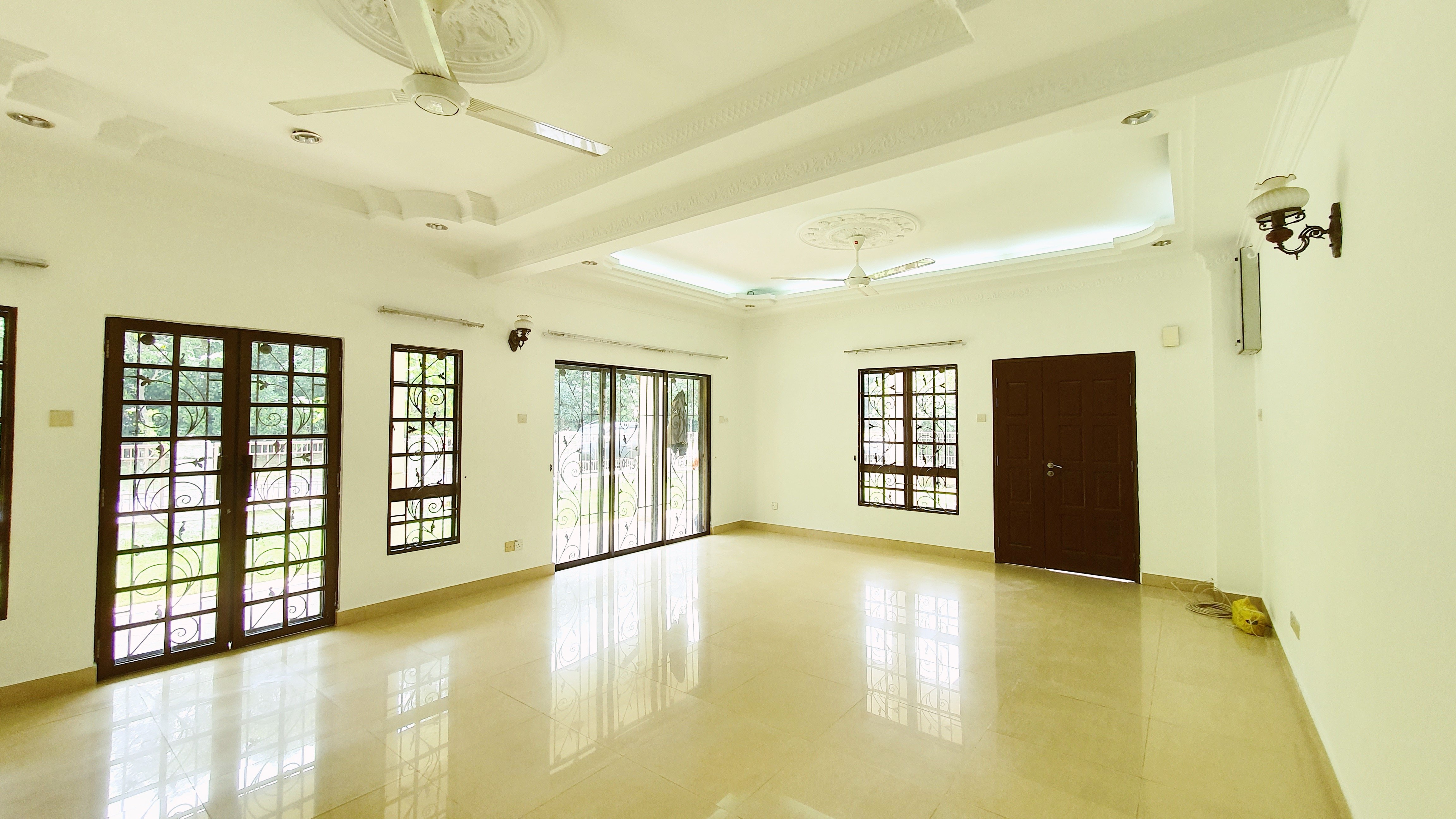 CORNER 2 Storey Jalan Rabung U8/37 Bukit Jelutong for Sale @RM1