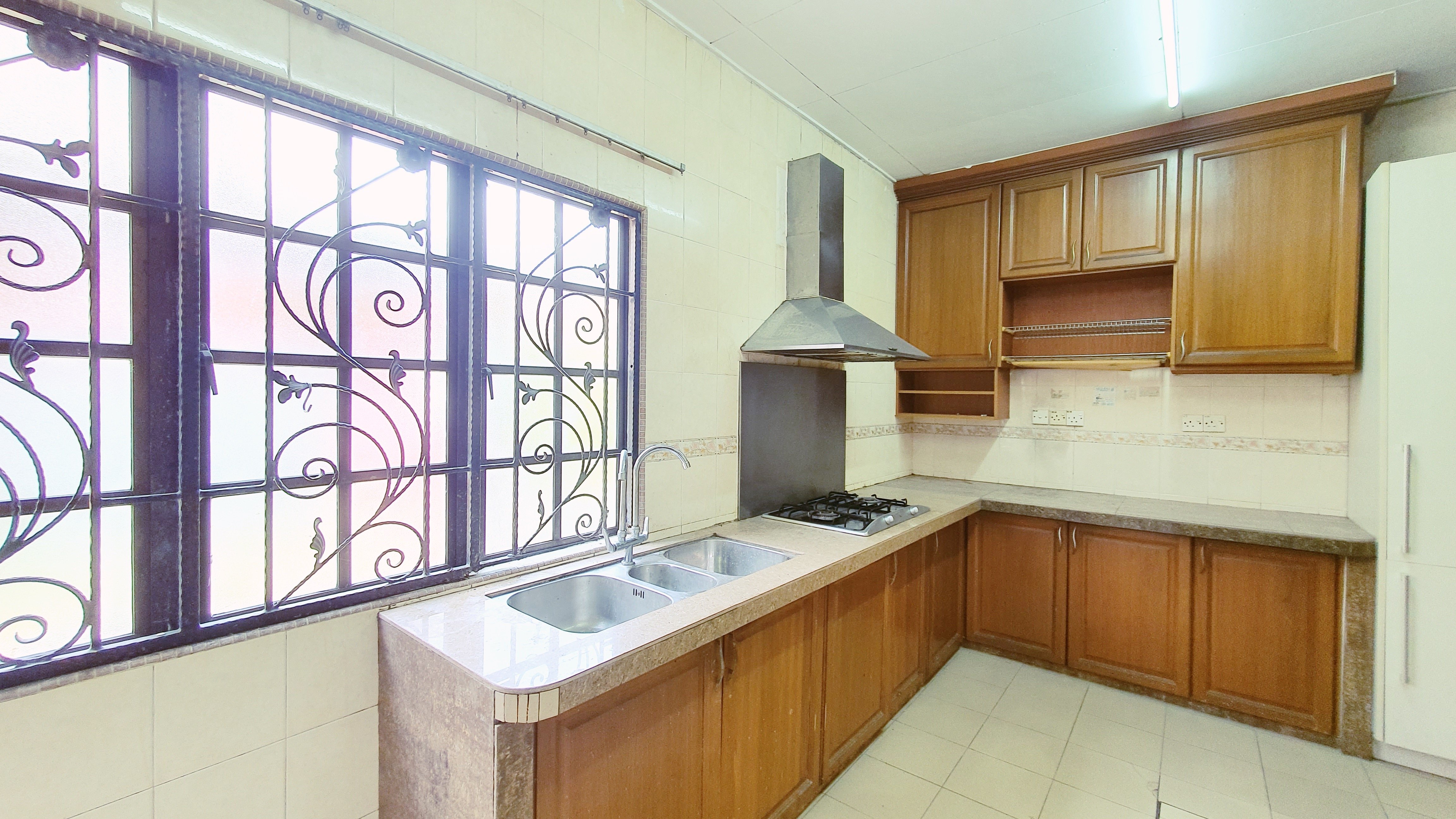 CORNER 2 Storey Jalan Rabung U8/37 Bukit Jelutong for Sale @RM1 