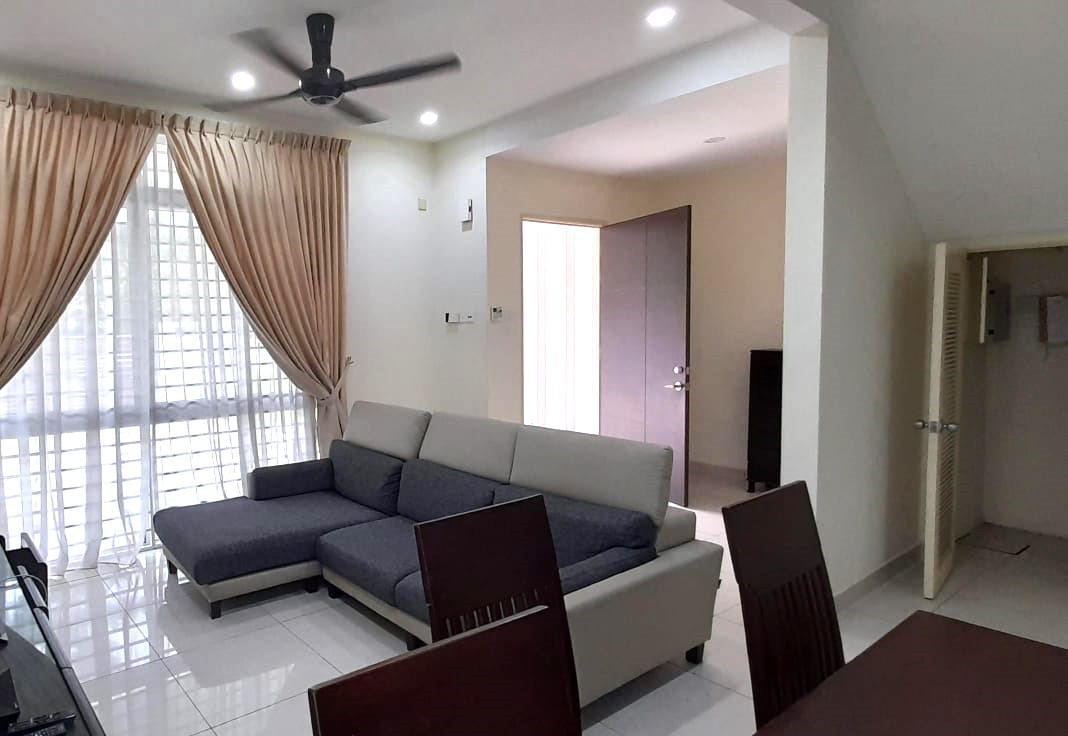 Seri alam 2 storey terraced house, fully furnished, 24 hours G&G