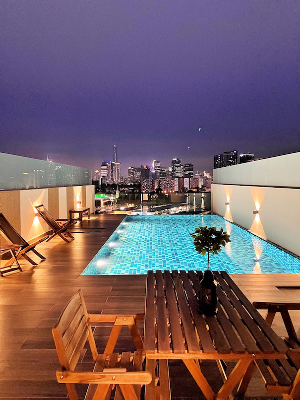 Bangsar - KLCC view, rooftop pool