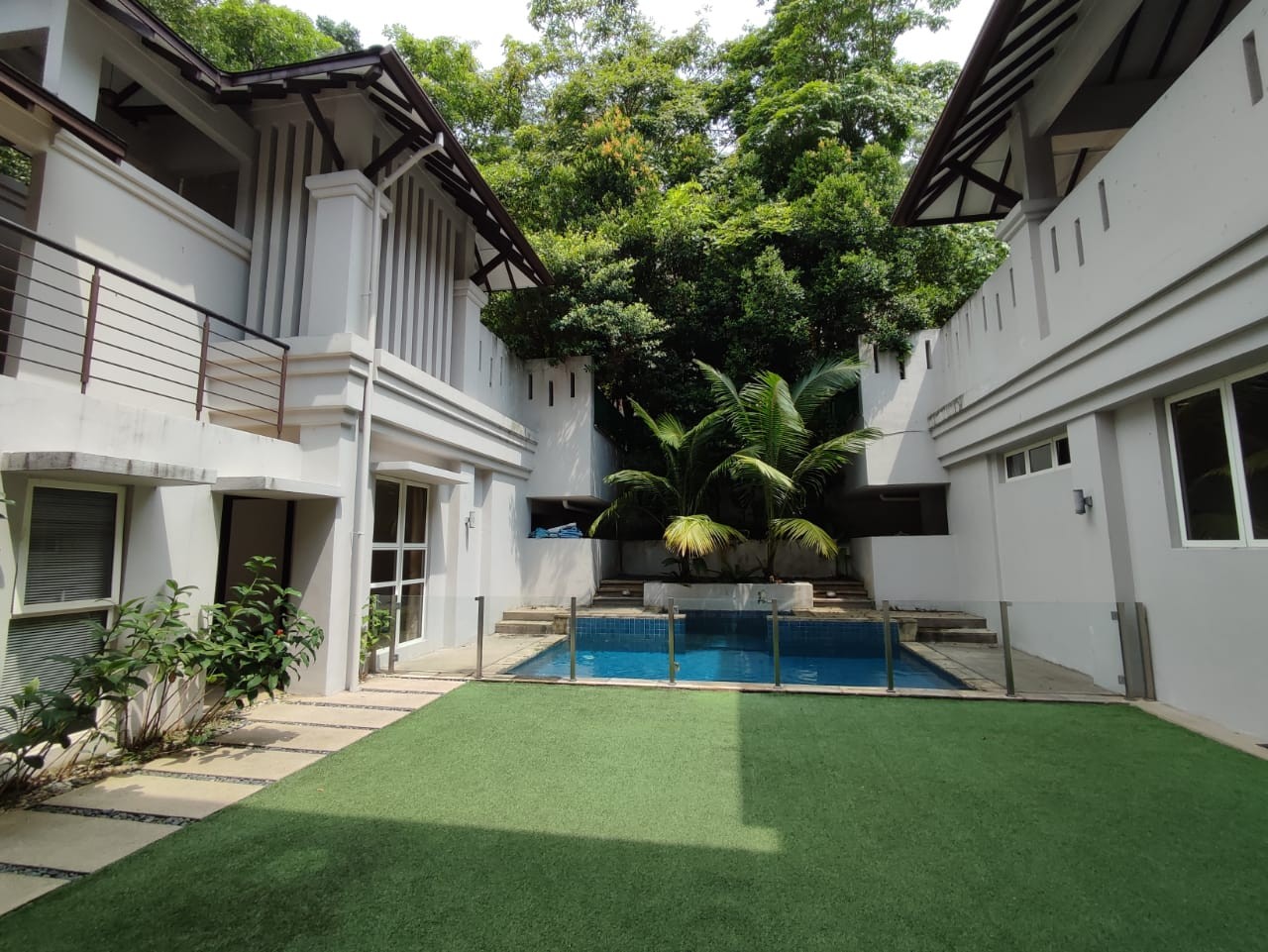 Bangsar Hill (BSC, MRT) - Gated, large house