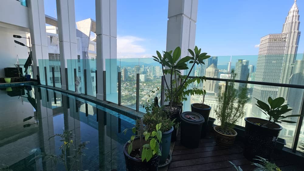 Penthouse with pool (KLCC view)
