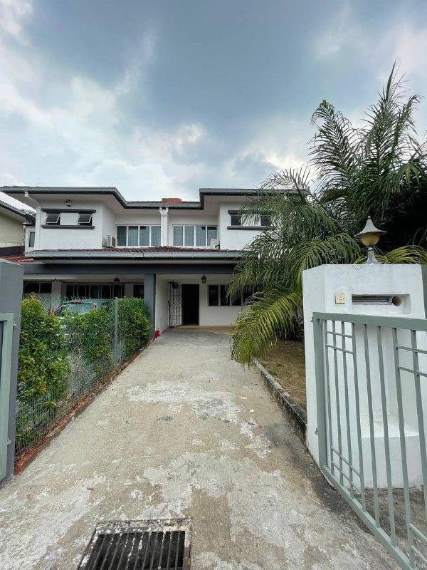 New Renovated Double Storey Terrace Seksyen 6 For Sale Rm1 100 000 By Raja Azim Edgeprop My