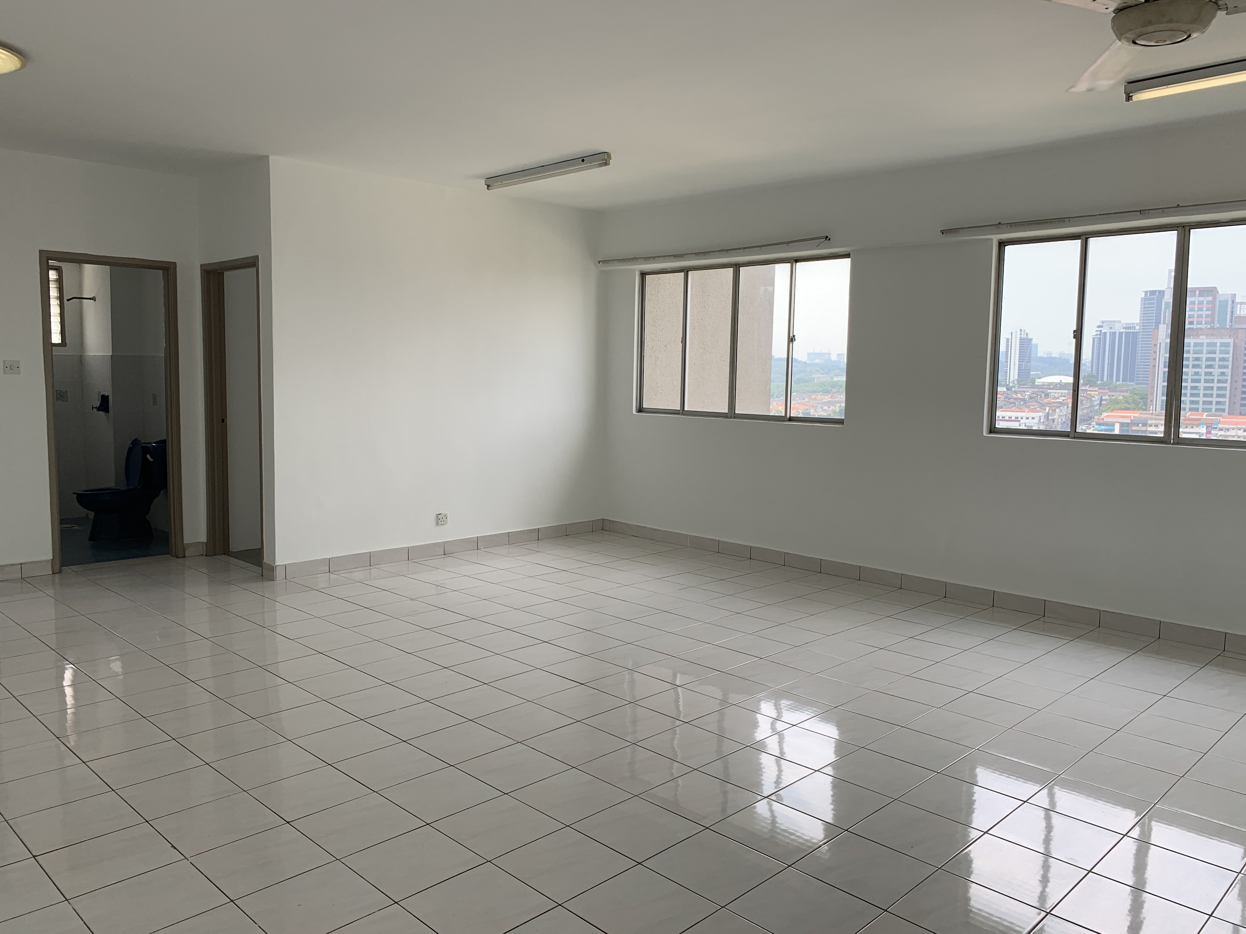 Puncak Damansara 3 Room 2 Bath For Sale Good Buy For Sale Rm450 000 By Angie Thean Edgeprop My