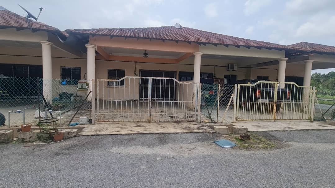 Teres Setingkat Taman Bukit Rangin Perdana Kuantan For Sale Rm210 000 By Salina Ishak Edgeprop My