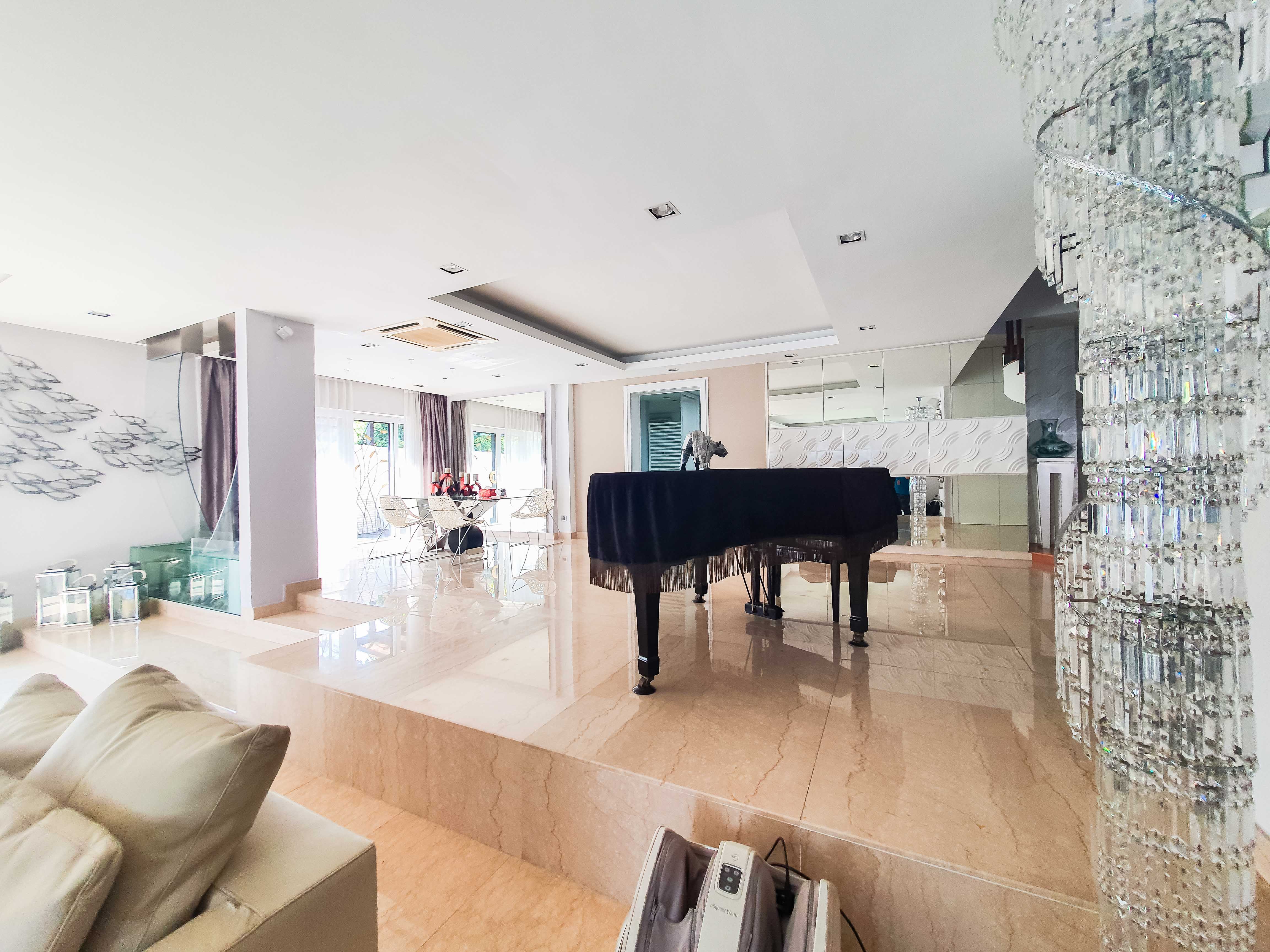 Designer S Unit 3 Storey Bungalow Usj 5 Subang For Sale Rm6 150 000 By Syed Shah Edgeprop My