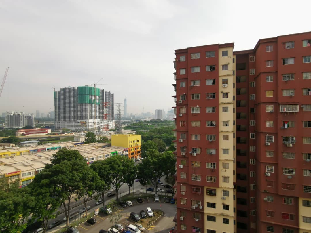 Nearby Lrt And Ktm Apartment Cemara For Sale Rm330 000 By Siti Nuraini Edgeprop My