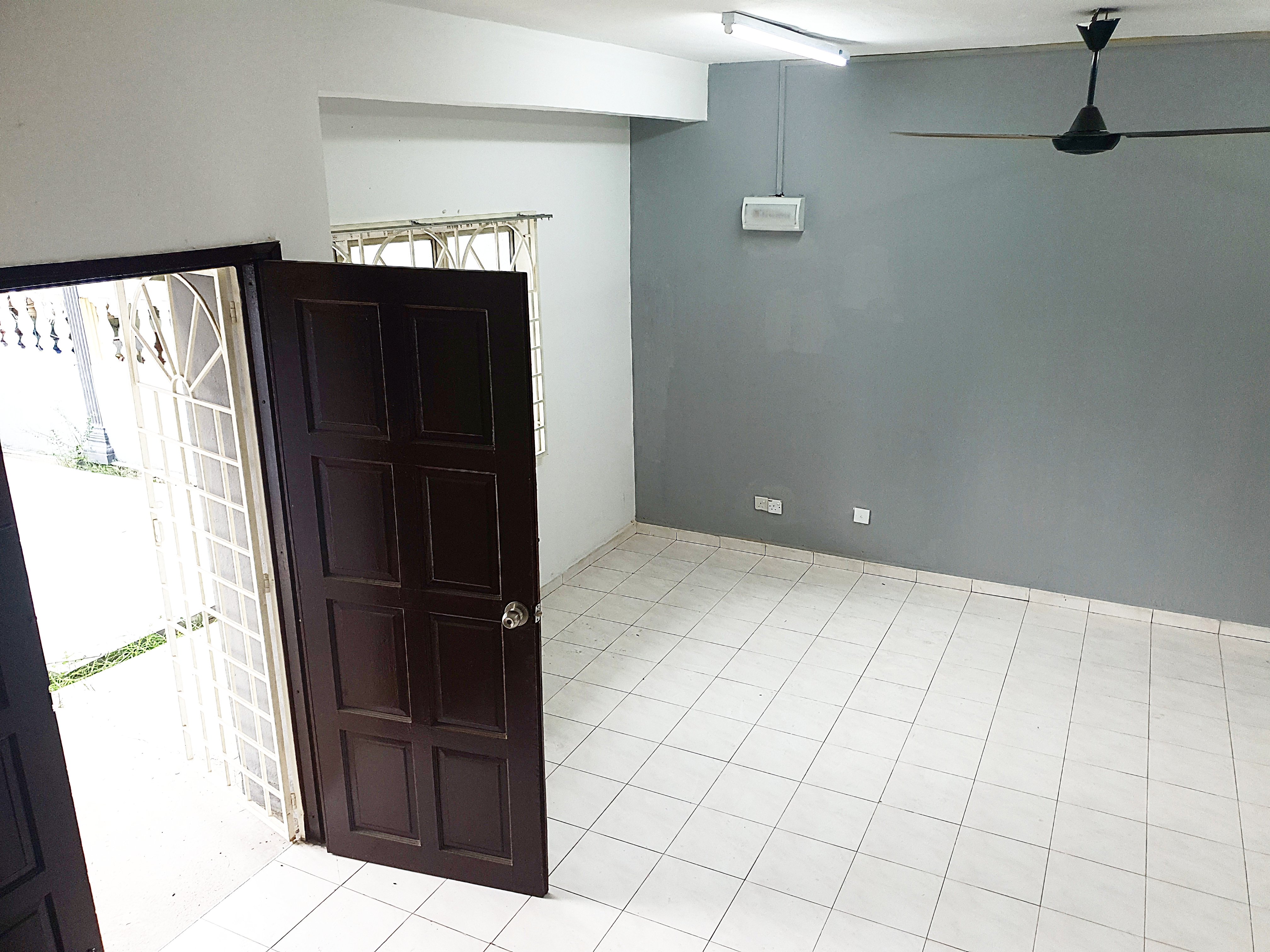 Double Story House Taman Teluk Kapas Klang For Sale Rm360 000 By Norlisah Edgeprop My