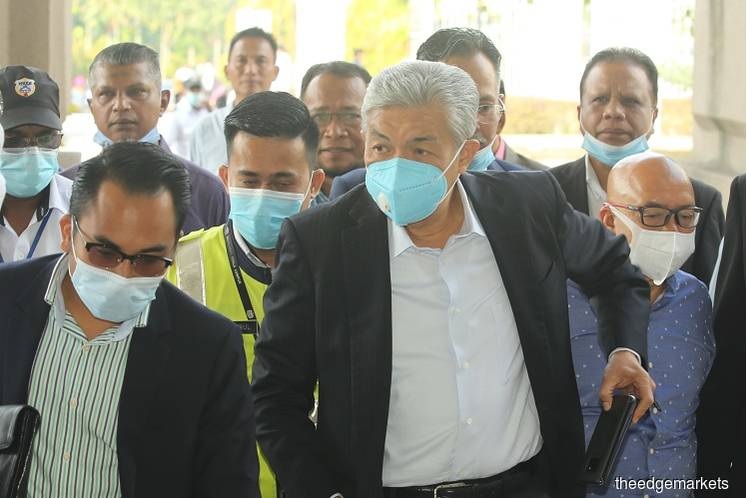 Zahid paid RM1.42m in cash for bungalow renovations ...