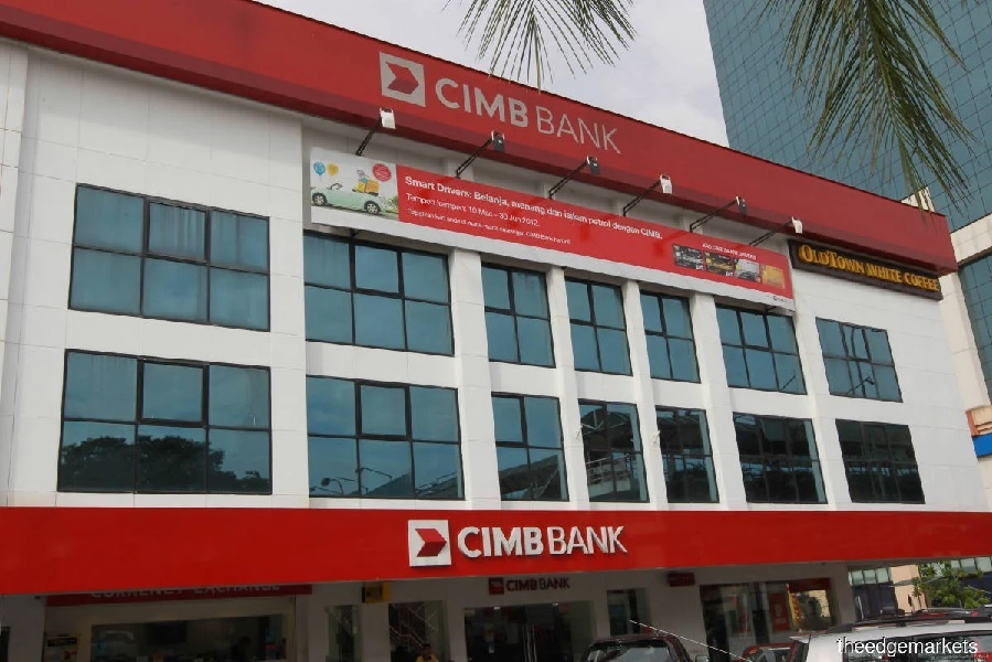 Cimb Five Staff Quarantined After Contact With Covid 19 Patient Edgeprop My