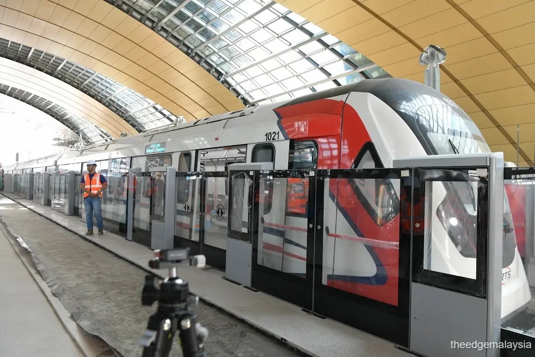 Home Singapore tables Bill to support RTS Link operations with Malaysia Singapore tables Bill to support RTS Link operations with Malaysia By Anas Abu Hassan / Bernama 07 Apr 2026, 07:14 pm main news image The Bukit Chagar RTS Station in Johor Bahru. (Photo by Suhaimi Yusuf/The Edge)