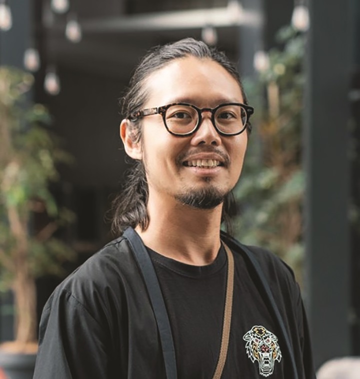 UAD director Shin Tseng