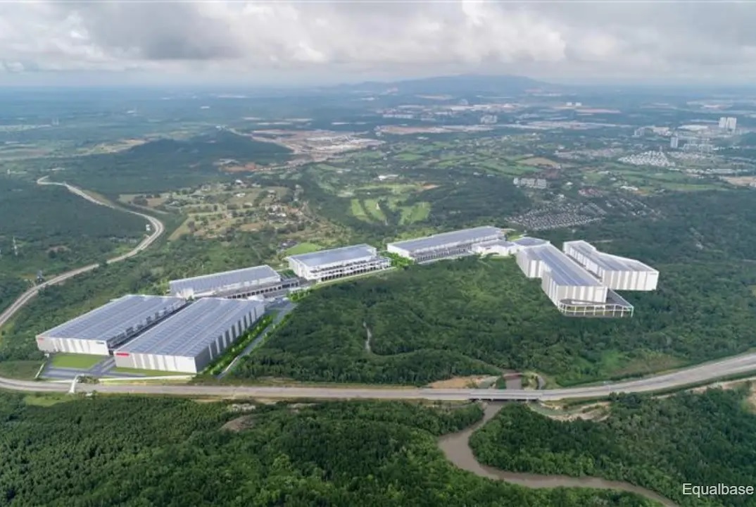 The 103°, a 55-hectare FCZ in Sunway City Iskandar Puteri, Johor has completed its first two warehouses spanning 1.5 million sq ft and is fully leased to international operators.