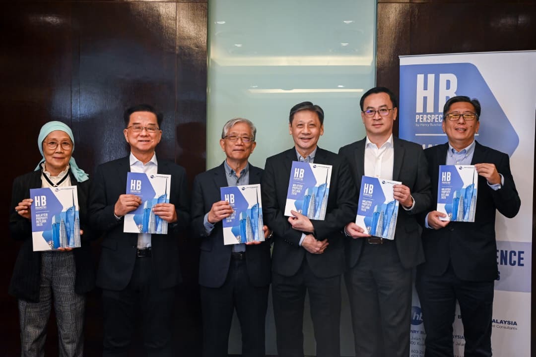 (From left) Henry Butcher Malaysia director Fahariah Abdul Wahab, Henry Butcher Malaysia director Dr Jason Teoh Poh Huat, Henry Butcher Malaysia chief operating officer Tang Chee Meng, Henry Butcher Malaysia Group managing director & founding director Long Tian Chek, Henry Butcher Malaysia director Datuk Desmond Tew, and Henry Butcher Malaysia director Cheng Wui Kiang