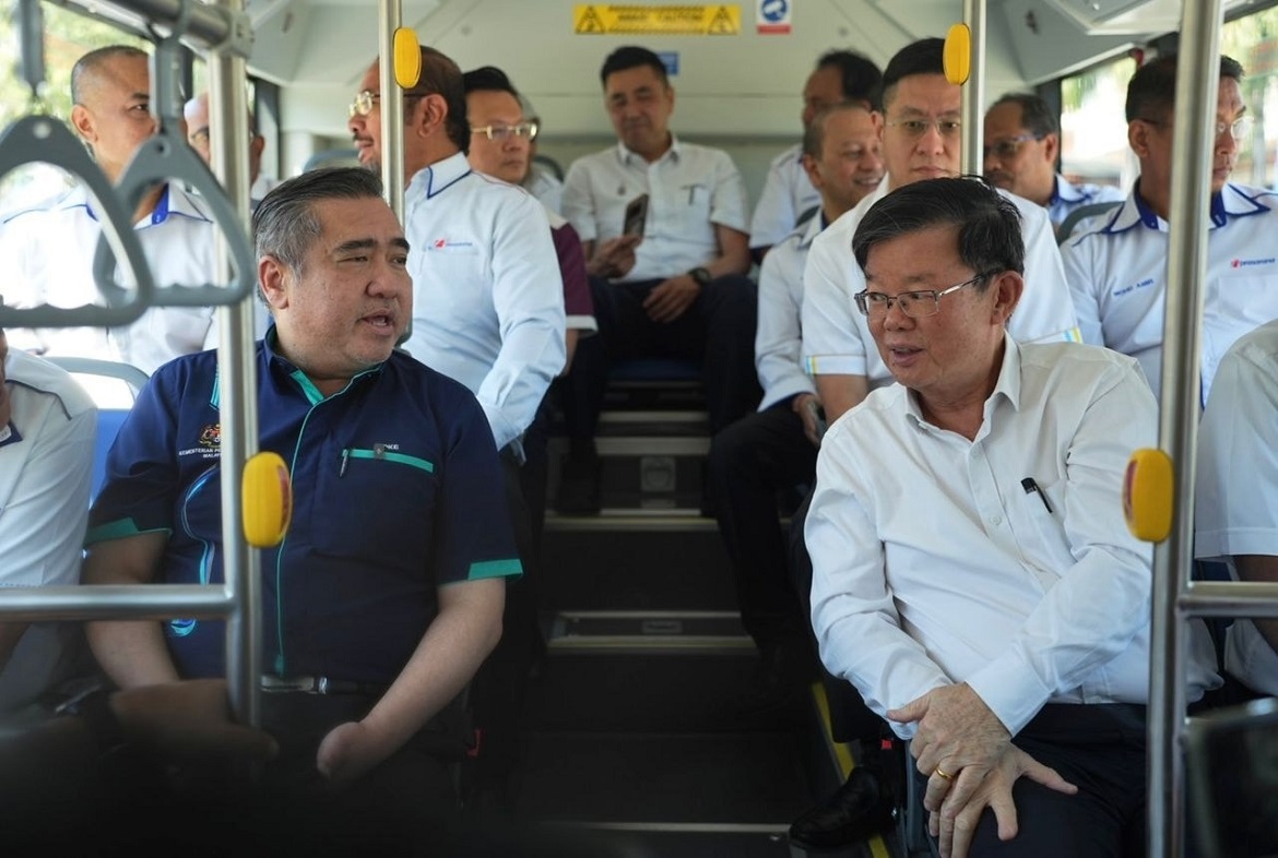 Loke: Rapid to get electric buses, more on-demand vans for Penang