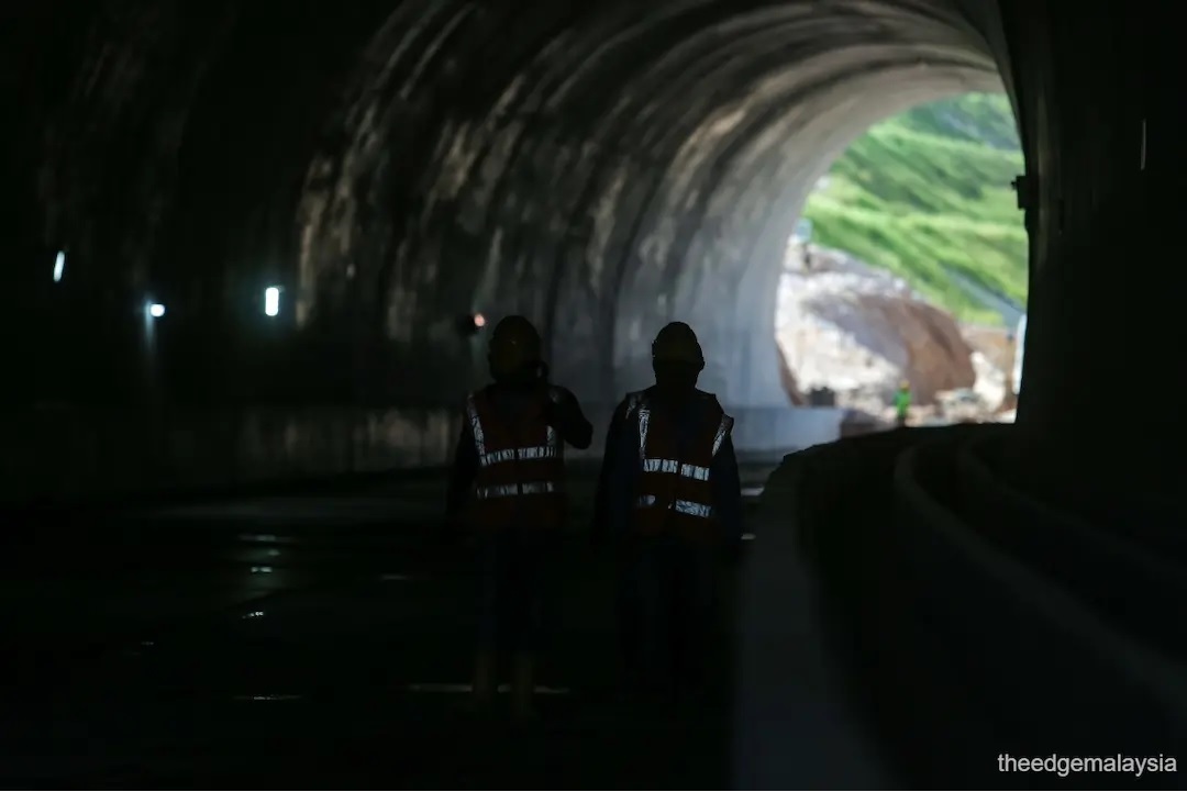 ECRL: Govt to review laws for harsher cable theft penalties