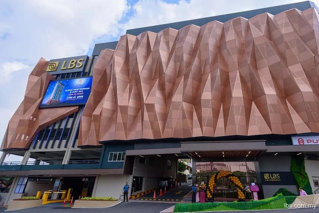 LBS Bina jumps 8.5% as continuing operations return to black in 4Q, dividend policy revised