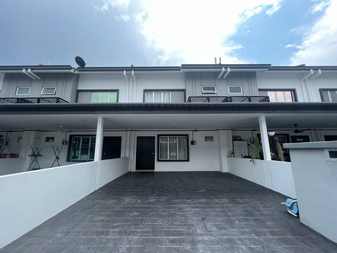 Brand New 2 Storey Terrace @ Rentak Perdana LBS, Puncak Alam