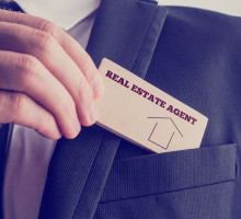 Should you engage a real estate agent?