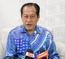 Residential property overhang improves but challenges remain for office and retail sectors, says Ahmad Maslan