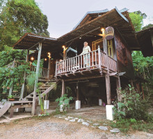 At home at Rumah Singgora