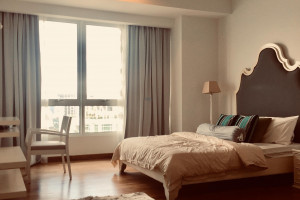 Gurney Paragon Condominium East Tower High Floor For ...