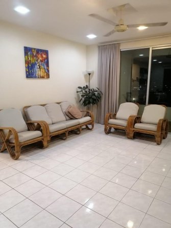 Riana Green Condominium, Selangor, Tropicana