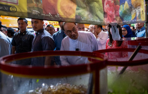 Non-AI data centre investments curbed over water, energy concerns, PM tells Dewan Rakyat